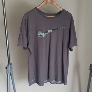Nike XL Dri-Fit Tee